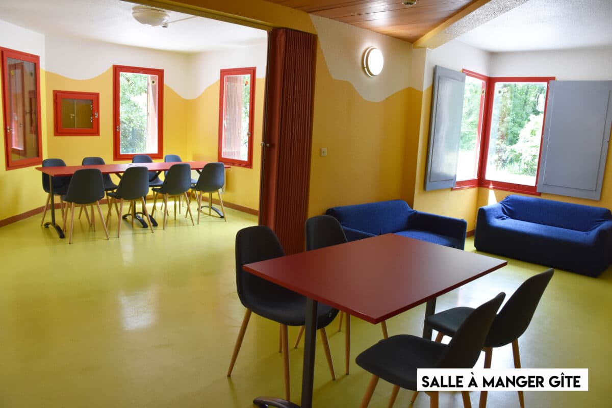 salle-à-manger-gite